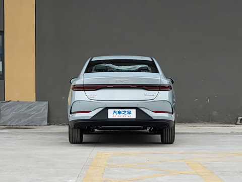 秦PLUS 实车图 6
